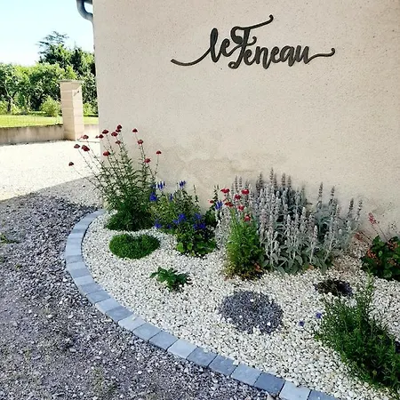 Le Feneau